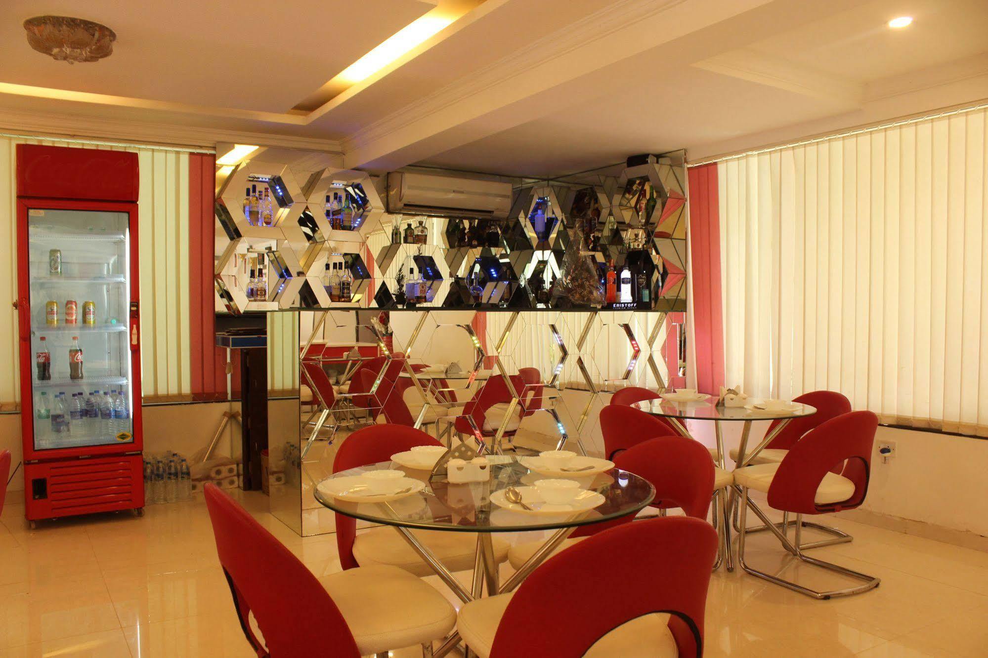 Royal Mirage Hotel Goa Exterior foto